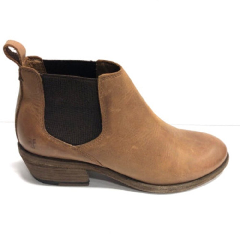 Frye Women’s Carson Brown Leather Chelsea Boots Size 5.5M